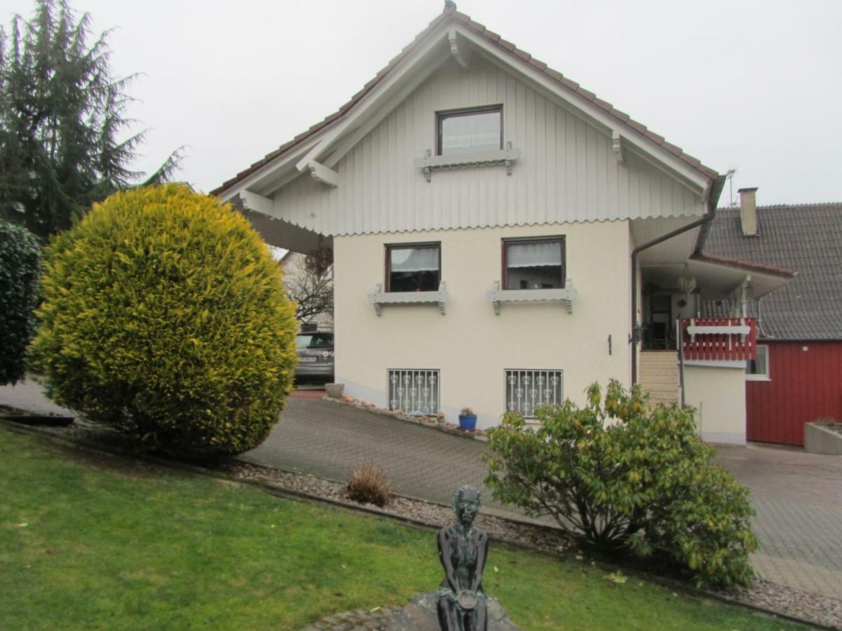 Ferienhaus Wunsch オーバーキルヒ エクステリア 写真